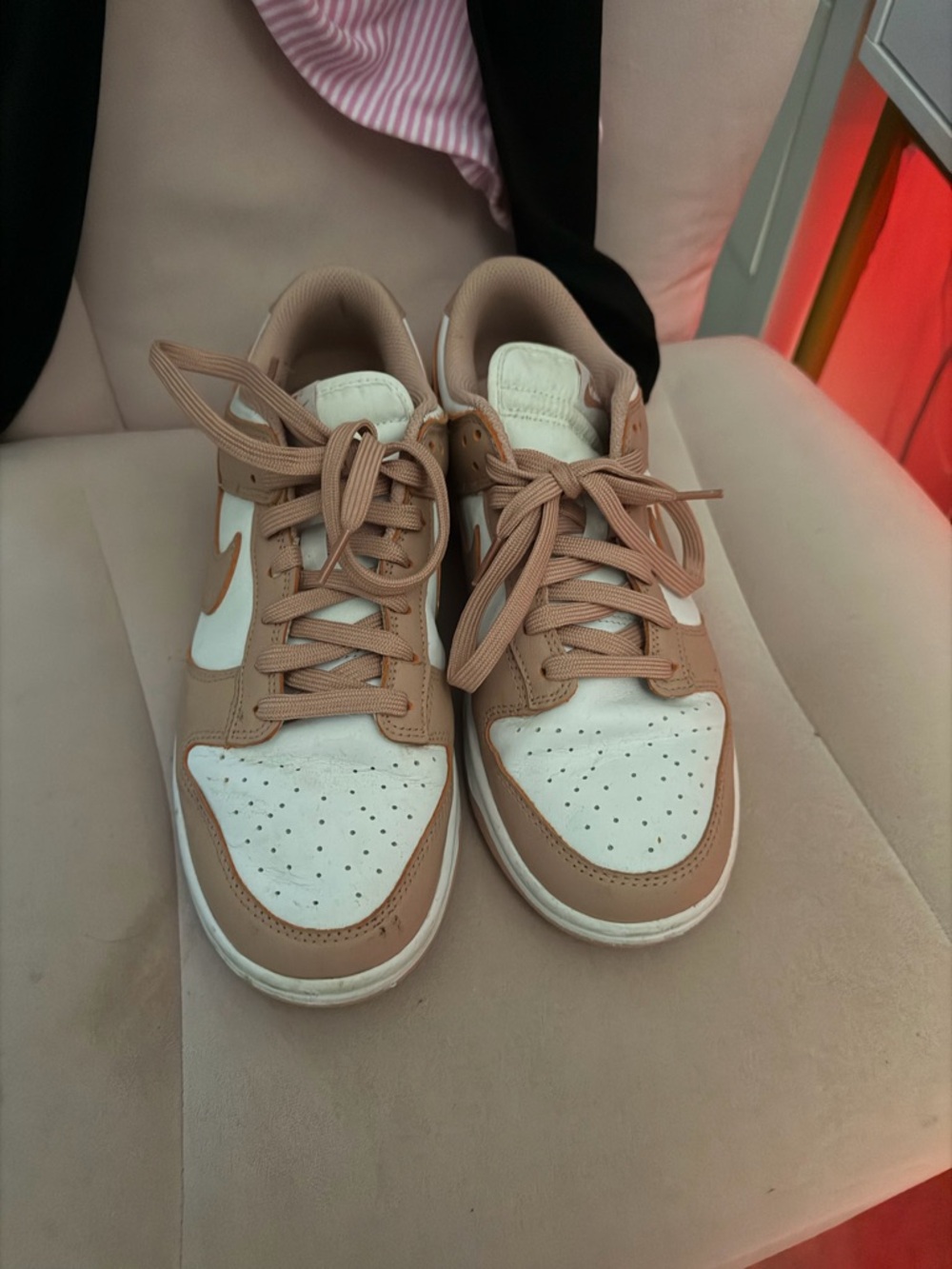 Nike Women's Low-Top Sneakers in Beige and White